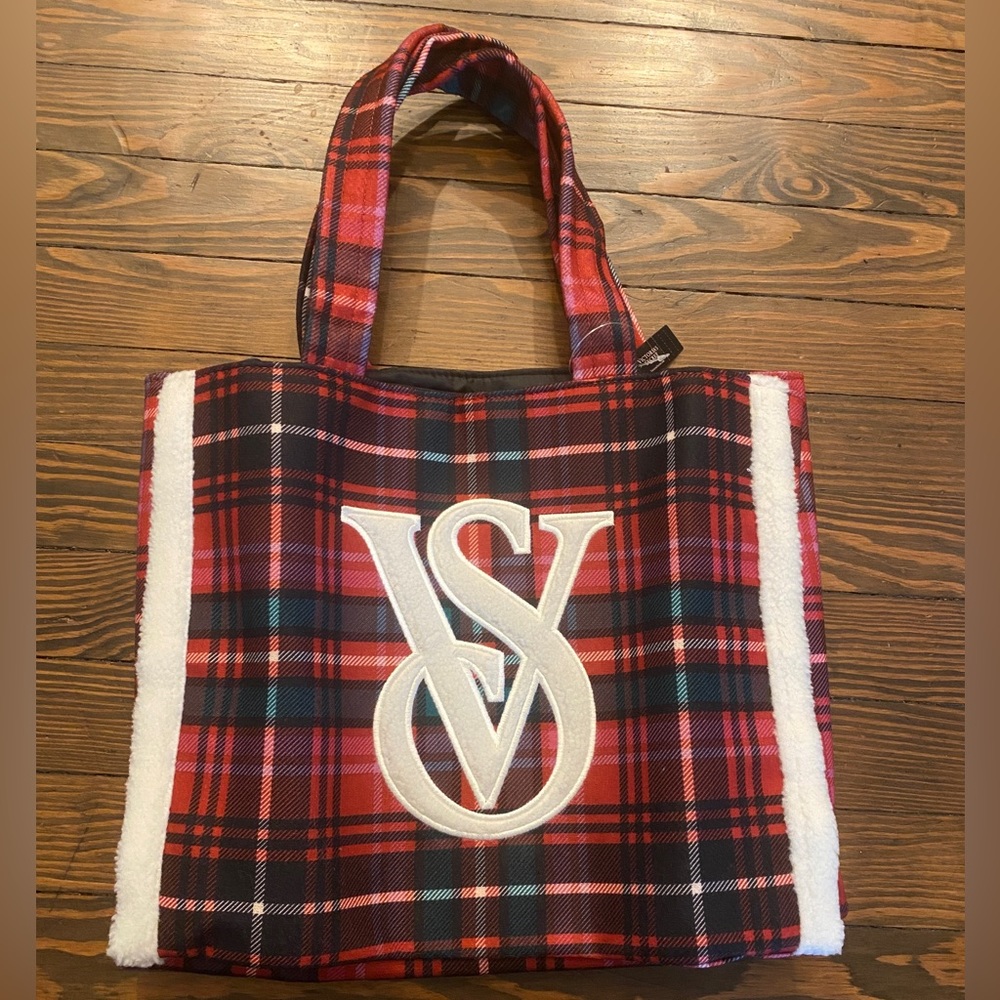 NWT Victorias Secret Limited Edition Holiday Bag